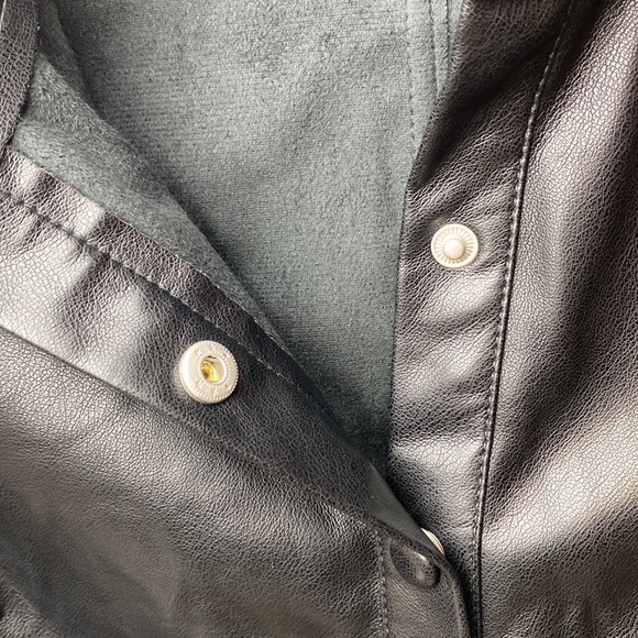 7 for all mankind Faux leather puff sleeve top NWT! Size S, black - Picture 10 of 15